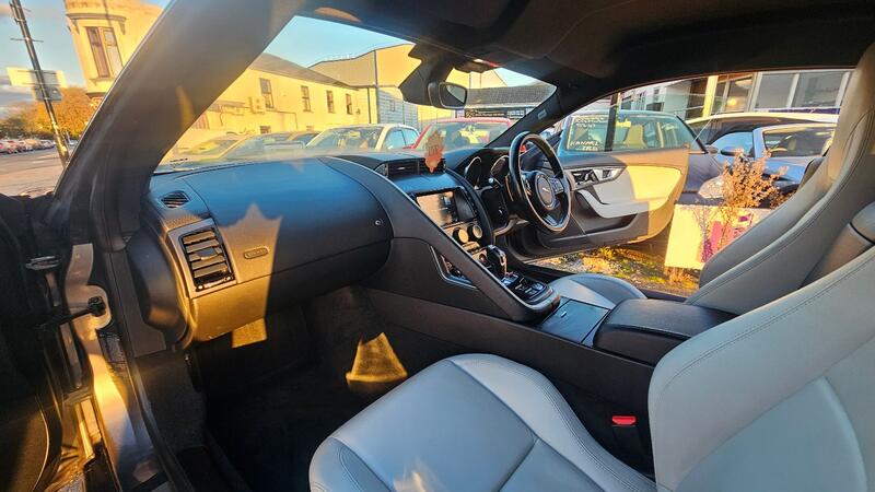 JAGUAR F-TYPE