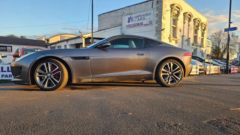 JAGUAR F-TYPE