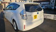 TOYOTA PRIUS+