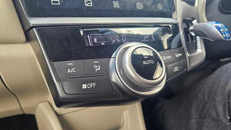 TOYOTA PRIUS+