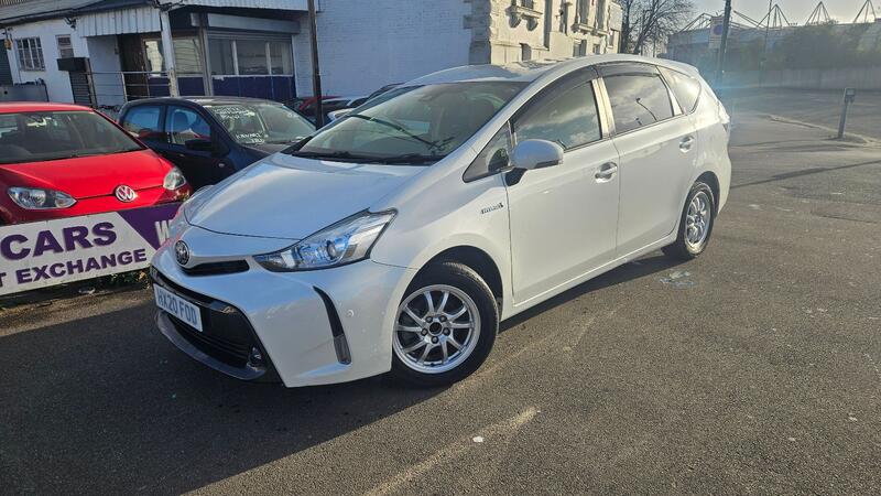 TOYOTA PRIUS+