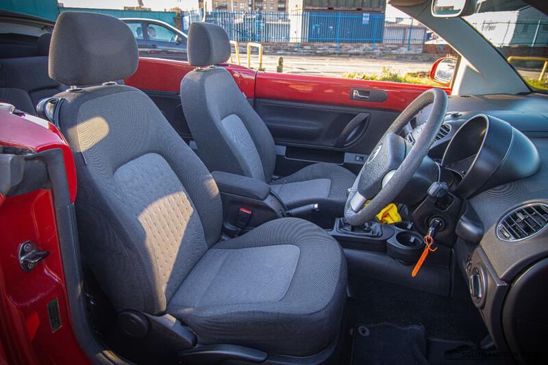 VOLKSWAGEN BEETLE