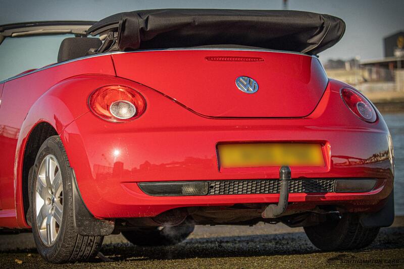 VOLKSWAGEN BEETLE