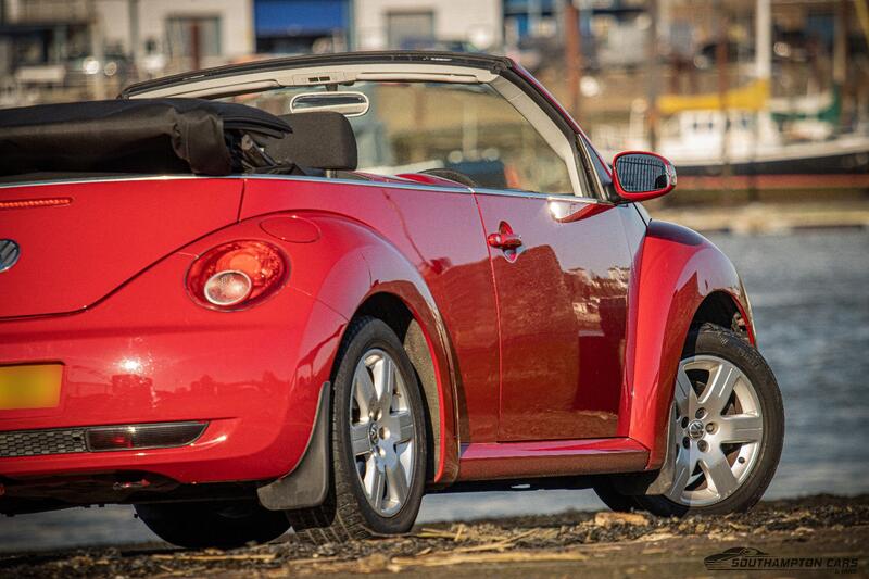 VOLKSWAGEN BEETLE