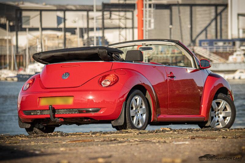 VOLKSWAGEN BEETLE