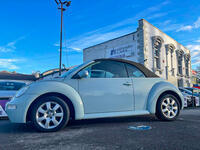 VOLKSWAGEN BEETLE